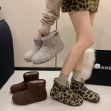 韩版毛毛靴2025冬季新款时尚百搭洋气雪地靴女加绒保暖短筒靴子女