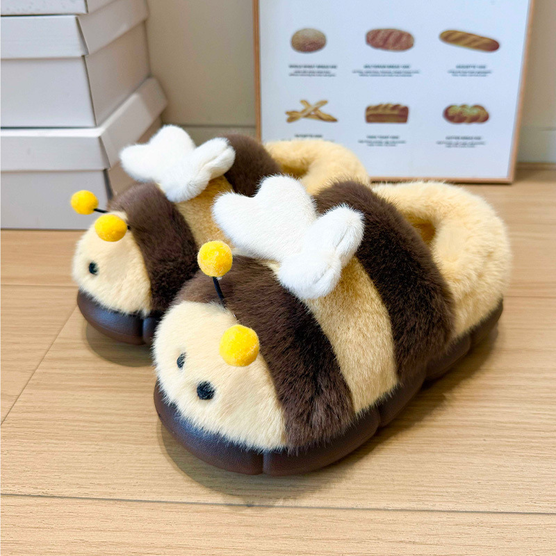Zapatos de algodón de peluche para mujeres nuevas zapatillas de peluche lindas de dibujos animados para mujeres en el hogar de invierno más peluche pareja caliente
