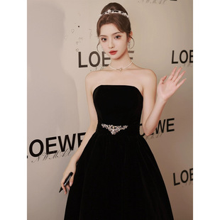 Black Evening Dress for Women 2025 New Fashion Elegant Elegant Elegant Banquet Annual Meeting Host Elegant Tube Top Dress