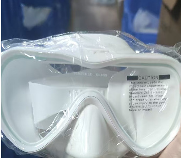 Fabricante de adultos de una sola lente anti-niebla película de vidrio templado de silicona líquida máscara de buceo gafas de buceo profundo