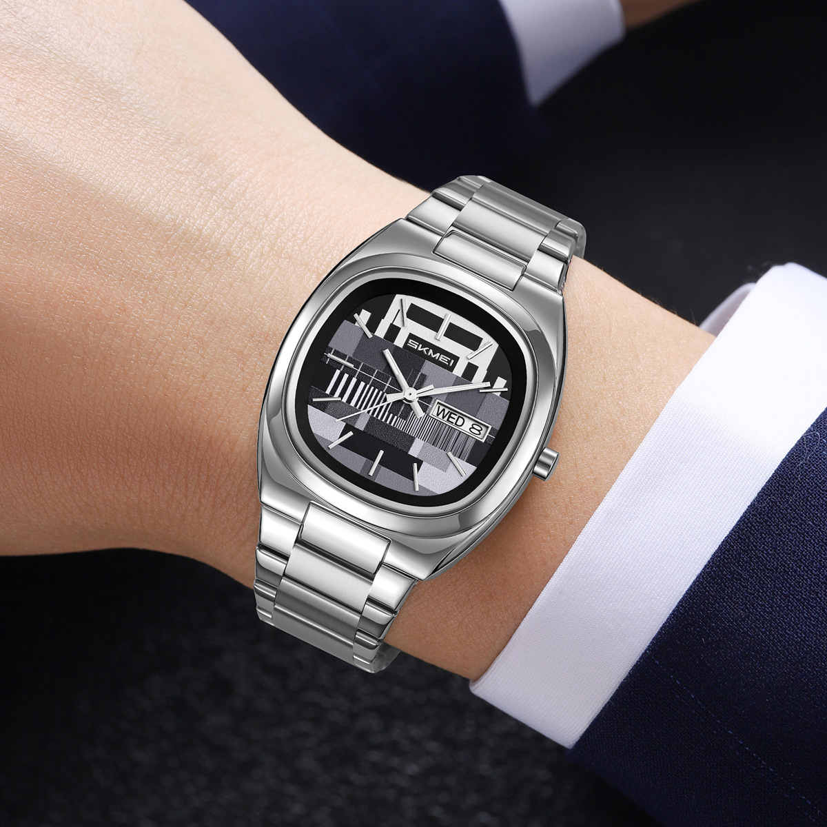 Momentos de belleza personales TV dial relojes de acero relojes de hombre doble calendario relojes de cuarzo personalizados transfronterizos mayoristas