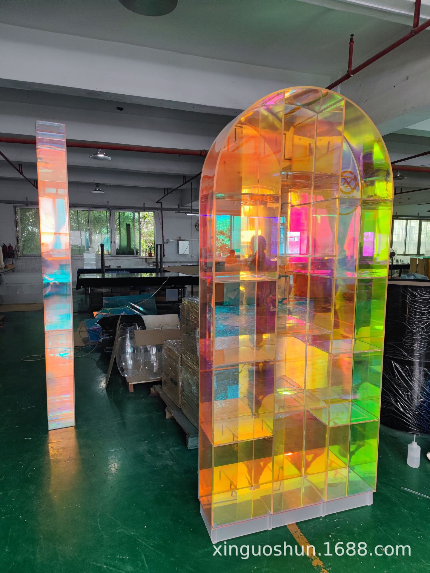 七彩亚克力板可定厚度规格家具商场灯饰工程装饰有机玻璃制品批发