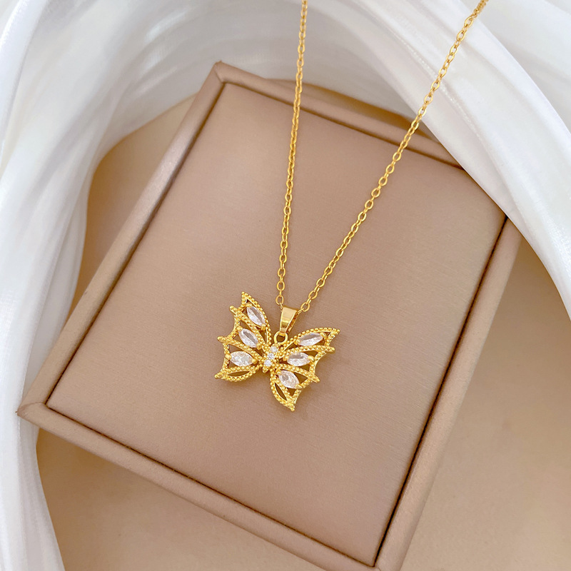 Set collana e orecchini farfalla con strass di lusso_voghion.com