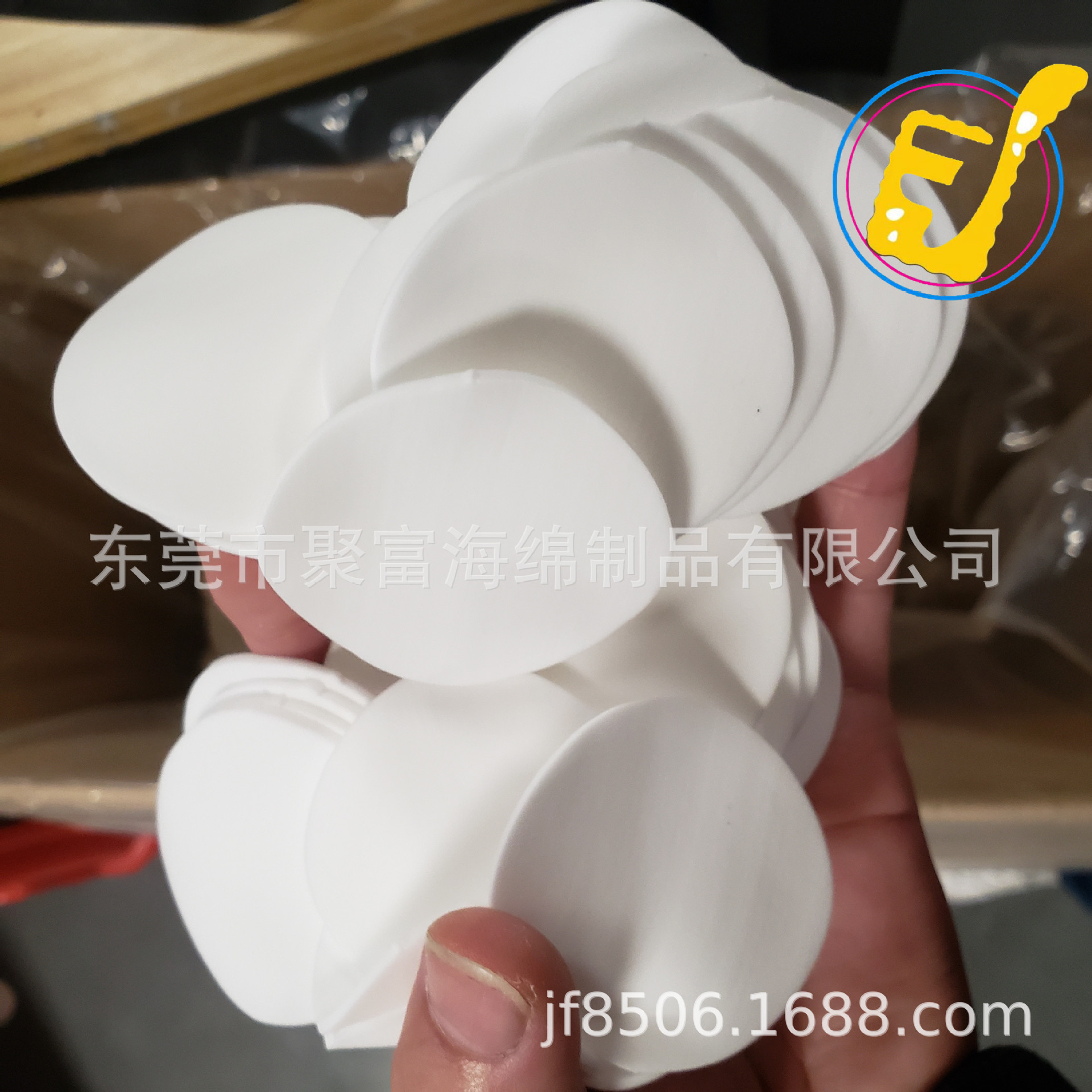 厂家圆片pva吸水海绵清洁日用10倍吸水干了变硬卸妆海绵睫毛嫁接