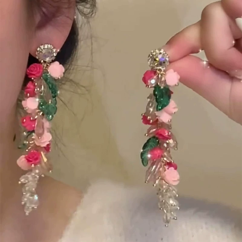 Retro fuchsia small design earrings, flowered