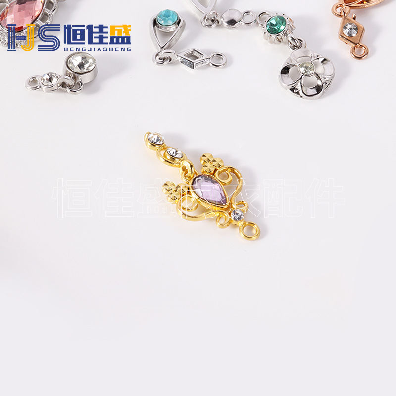 精美合金内衣饰品吊坠 多种款式选择 女士内衣文胸辅料配件