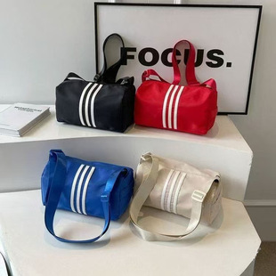 �͹Űٴ�С����Ů�������б�����������eͨ�چμ���羳ܛƤ