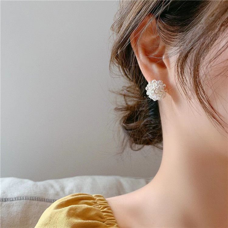新款S925银针闪亮水晶甜美耳钉潮花朵森系时尚水晶球简约风耳饰女