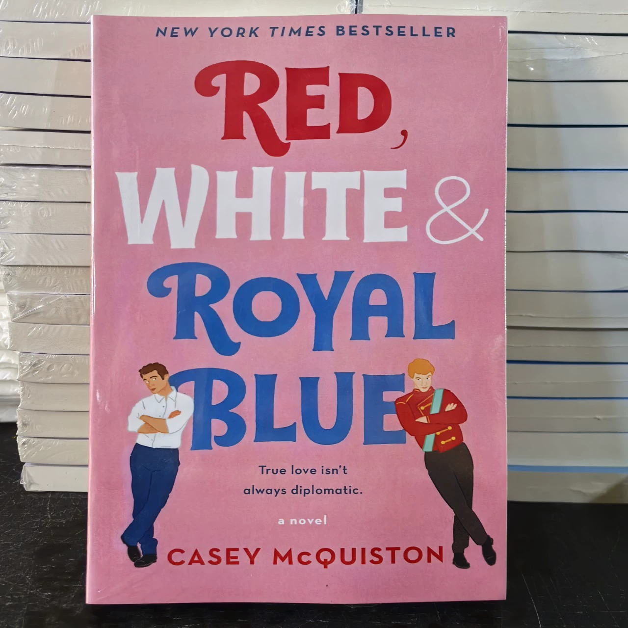 Red, White & Royal Blue / Красное, белое и королевское синее (англ. версия)