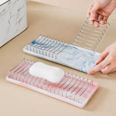 軽くて豪華な陶磁器の石鹸の皿は水を切ります。石鹸の箱は水を切ります。