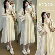 孕妇装春装连衣裙民族风大码宽松气质时尚洋气春秋季长裙子套装