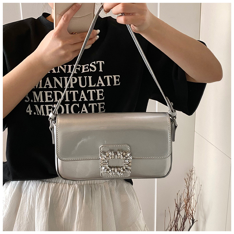 Korean style trendy underarm bag 2025 summer new women's bag, stylish diamond-encrusted single-shoulder bag, patent leather shiny crossbody bag undefined