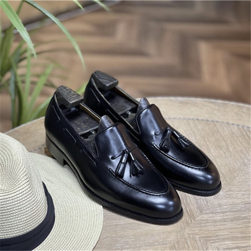Classic men's shoes British genuine leather tassel loafers men's business formal slip-on leather shoes men's handmade casual shoes