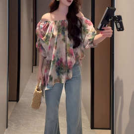 欧货时尚甜美一字领碎花泡泡袖雪纺衫女夏季减龄显瘦气质印花上衣
