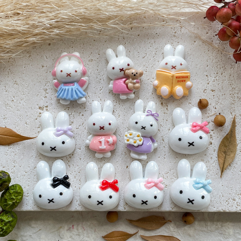 Japanese-Style Cartoon Mi Rabbit Resin Accessories DIY Phone Case Keychain Pendant Fridge Magnet Hair Accessory Parts