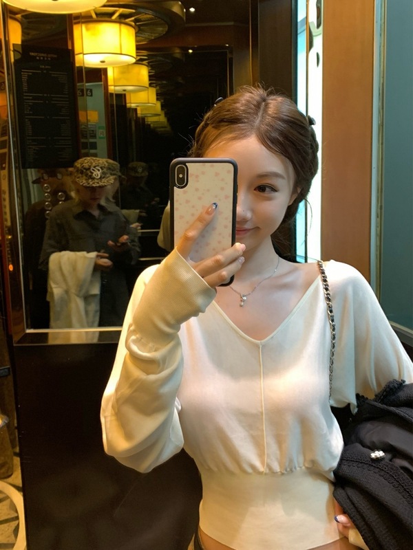 2025巨美蝙蝠袖针织衫女秋季感纯欲气质收腰短款打底长袖上衣|undefined