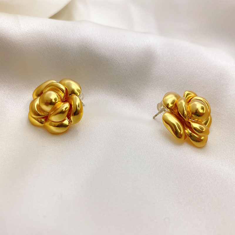 青島小香風山茶花S925銀針耳釘女銅鍍18K真金氣質高質量耳飾批發