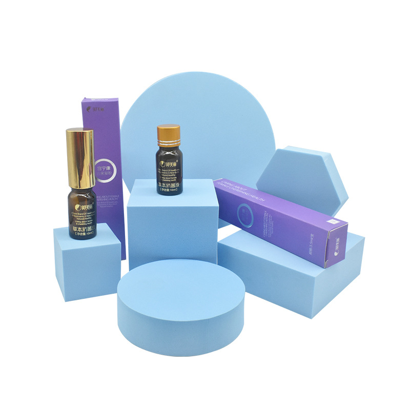 Tridimensional geométrica EVA producto accesorios de tiro joyería cosméticos FOTOGRAFÍA DE ALIMENTOS red fondo rojo decoración raqueta