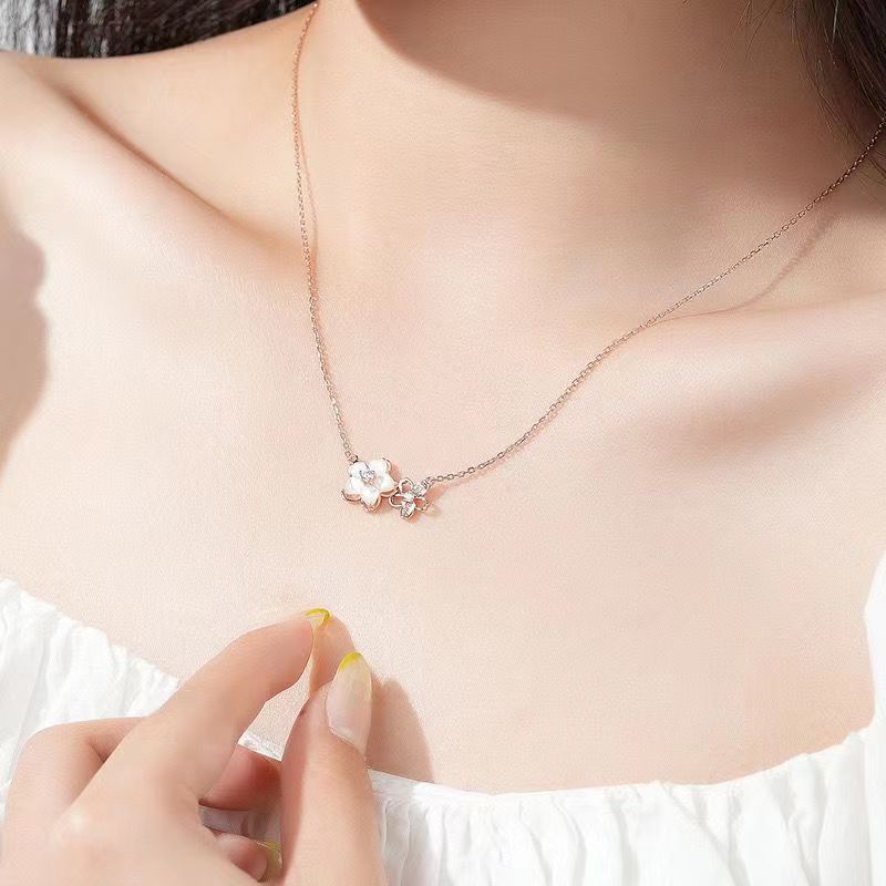 925 Sterling Silver Material Cherry Blossom Pattern All Seasons Season 925 Sterling Silver Cherry Blossom Pendant Necklace