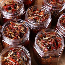 湖南香辣小鱼仔 零食湖南特产辣椒酱下酒饭农家香辣柴火鱼下饭菜