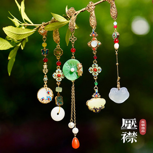 Antique Cheongsam Flap Lotus Pearl Tassel Butterfly Pendant Hanfu New Chinese Style Pendant Chest Decorative Accessories Women