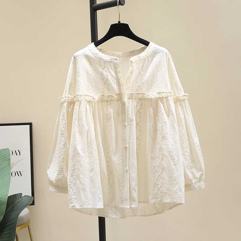 Design apricot spring shirt with a round collar