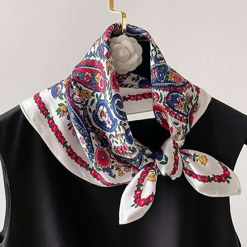  New White Cashew Flower Floral Silk Scarf Women's Mulberry Silk Square Scarf Spring and Autumn Matching Shirt