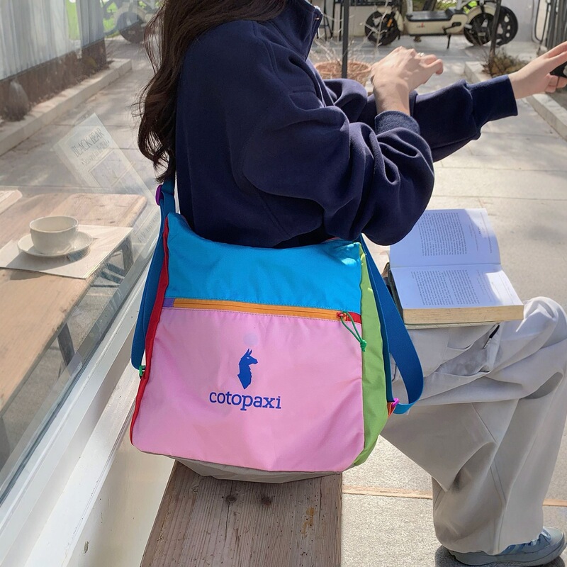 High Version Coto American Alpaca Tote Bag Dopamine Contrast Color 16L Crossbody Deformation Bag Multifunctional Shoulder Bag