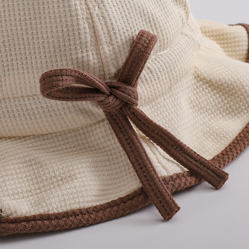 Sombreros para bebés coreanos otoño y invierno niñas de vello dulce sombrero de pescador versátil sombrero de primavera y otoño ajuste de sombrero