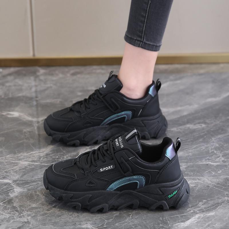 Women's 2025 New Spring High Color Value Hong Kong Style Trend Explosions Casual sneaker Platform Fashionable All-match Casual Shoes
