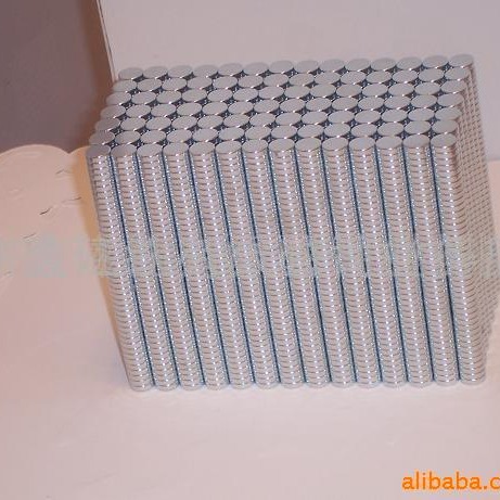 供应钕铁硼永磁、铁氧体磁铁、橡胶磁、磁性材料