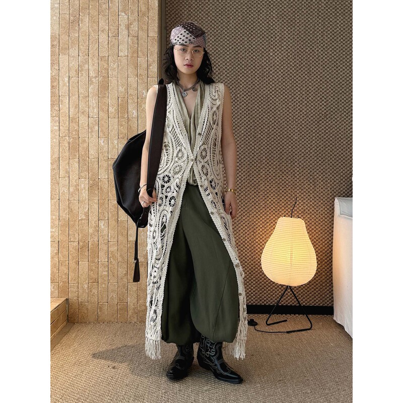 Louvre's New Spring and Summer French Bohemian Style Hollow Crochet Knitted Cardigan Relaxed Holiday-Style Top for Women Louvre's New Spring and Summer French Bohemian Style Hollow Crochet Knitted Cardigan Relaxed Holiday-Style Top for Women