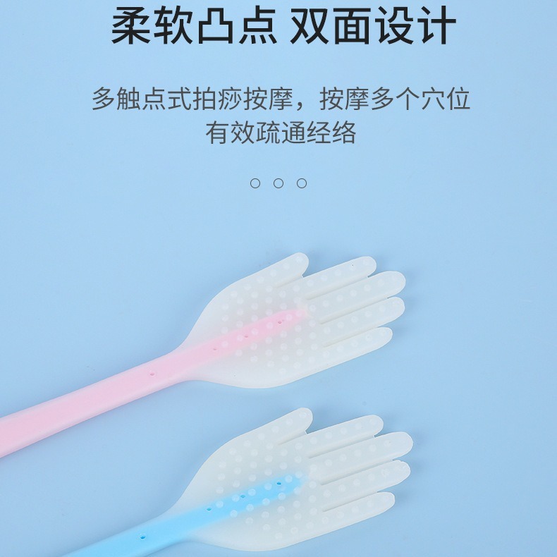 経絡掻き板を長くたたいて、手のひらを養生します。健康的にマッサージします。|undefined