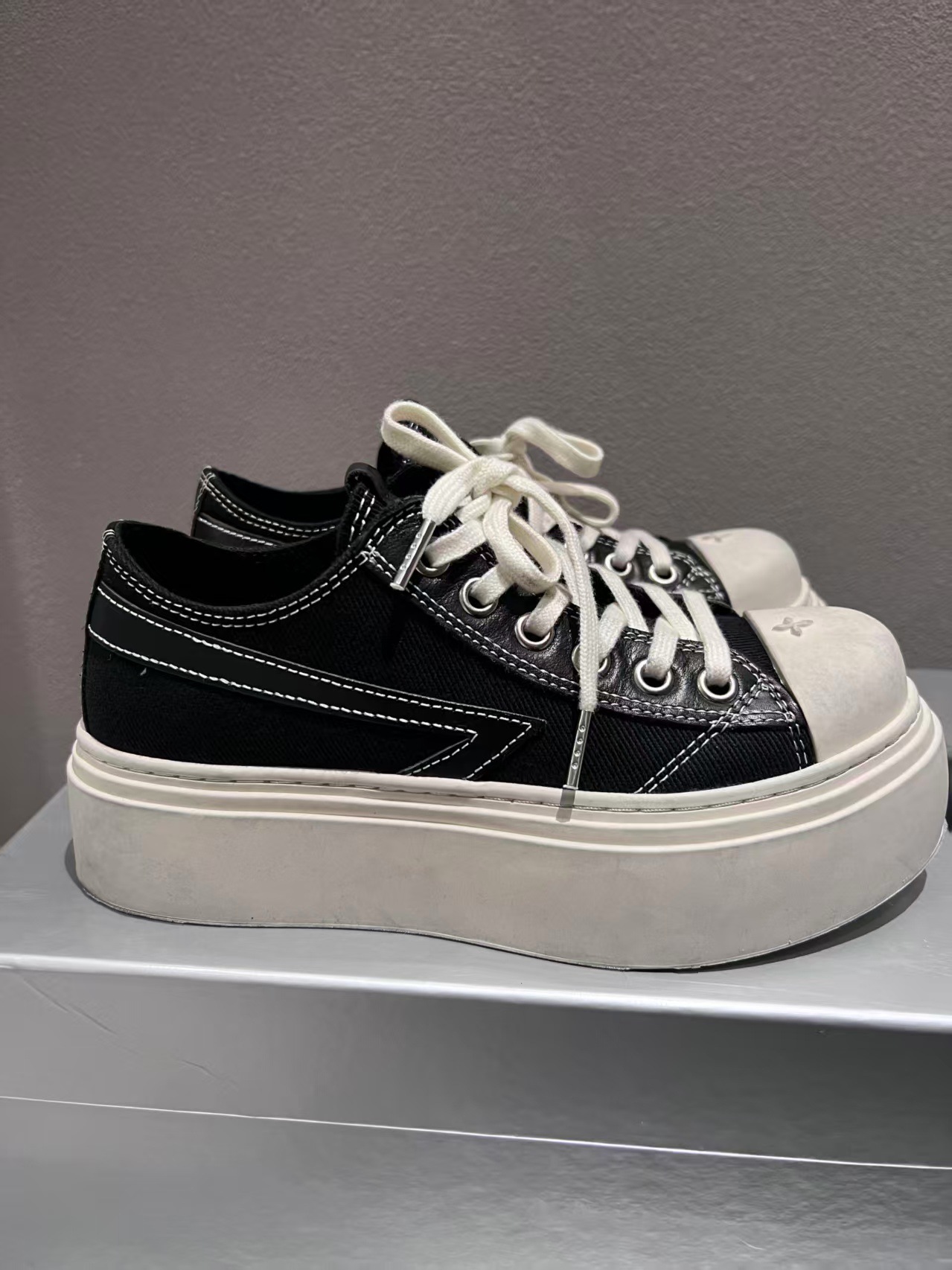 【25 새 버전】블랙