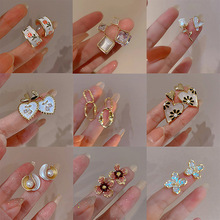 银针时尚爱心珍珠花朵耳环网红气质镶钻耳钉韩国简约设计感耳饰女