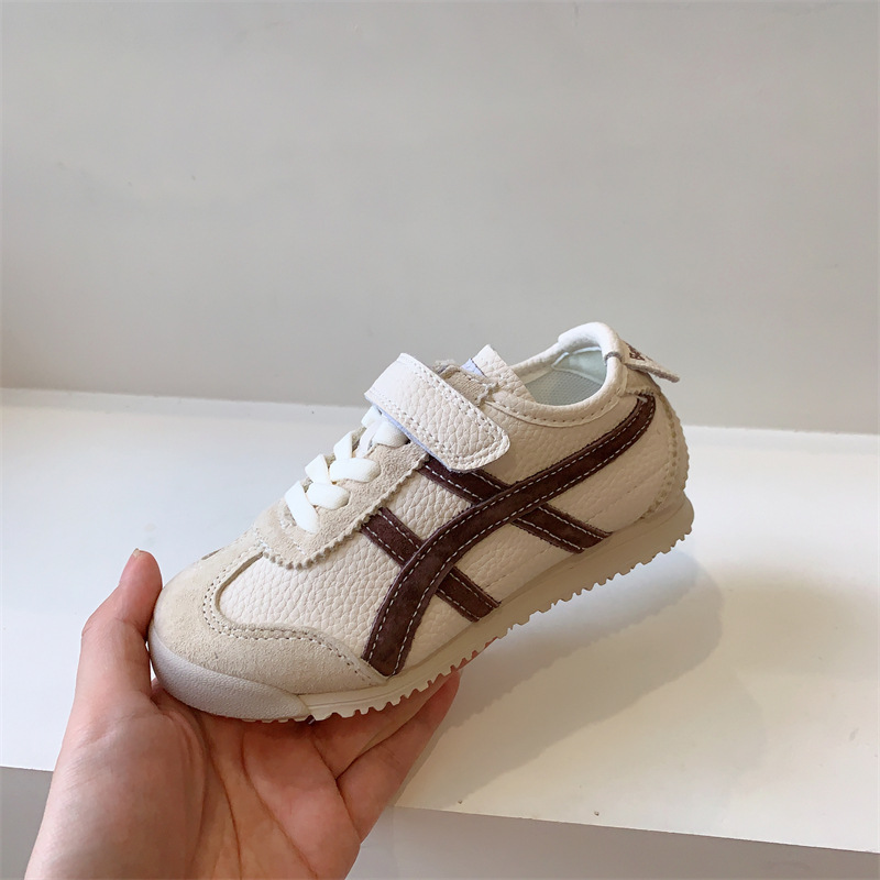Koreaanse versie van Forrest Gump-schoenen voor kindersportschoenen voor dames in de herfst van 2023, nieuwe kleine witte schoenen voor meisjes_voghion.com