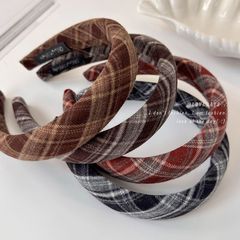 秋冬のレトロな美ラード学院の風格の紋様は色の布芸のカチューシャにぶつかります。