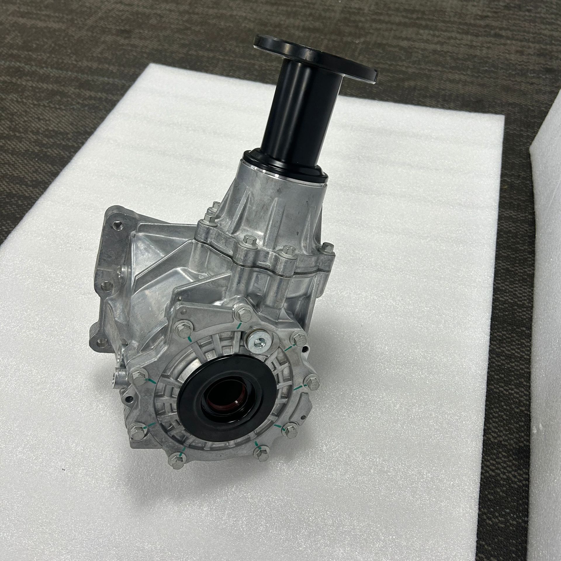 Modern Santa Fe, Tucson, ix35, Kia Sorento, Sportage transmission assembly 47300-3B600 3B610 3B