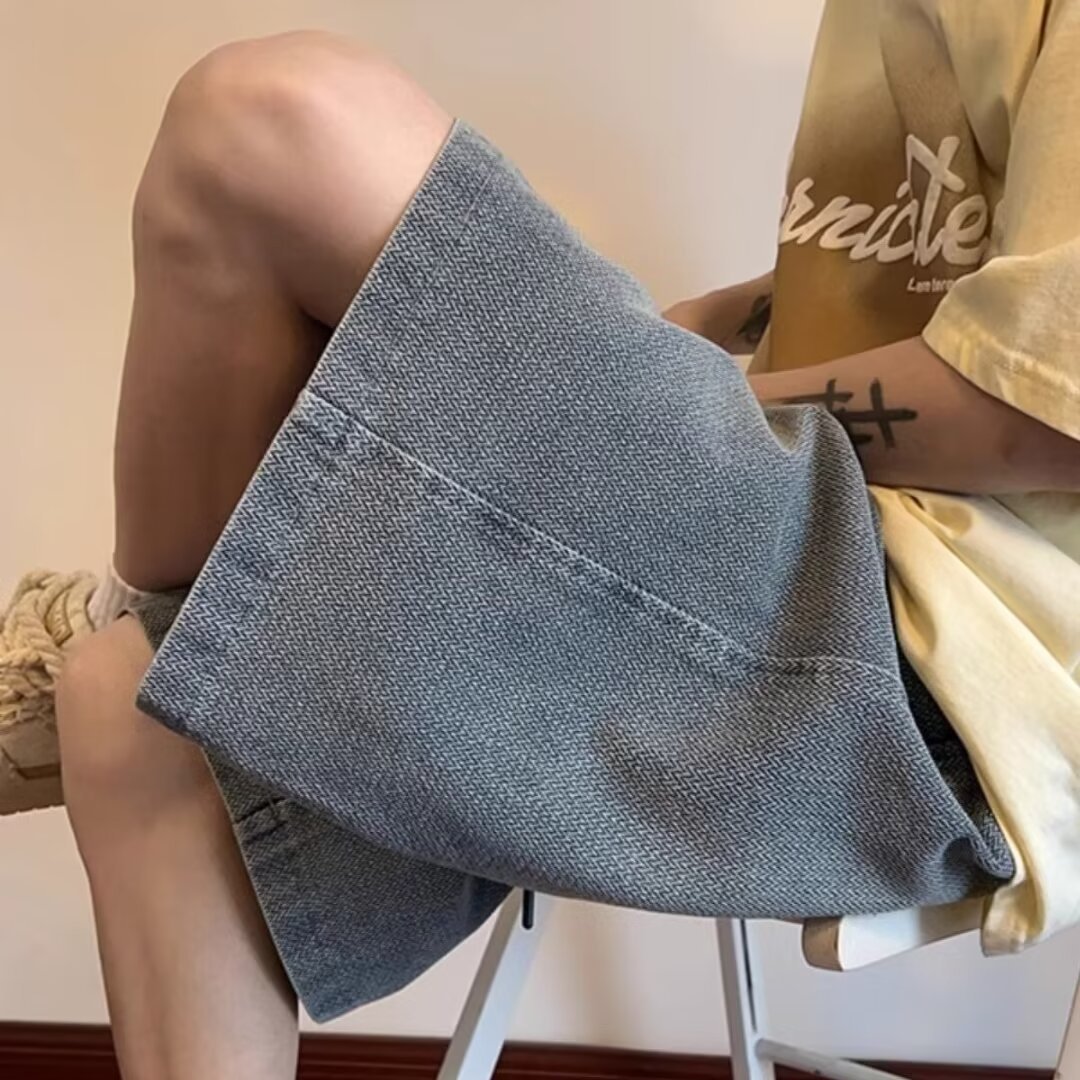 Moda japonesa cityboy pantalones cortos de mezclilla azul de cinco puntos pantalones sueltos rectos de moda de verano para hombres