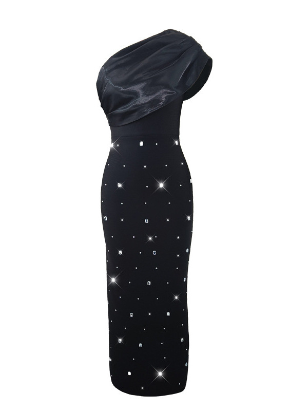 Vestido de mujer de comercio exterior europeo y americano vestido de hombro oblicuo negro banquete temperamento femenino brillante vestido de vendaje de diamantes calientes fábrica
