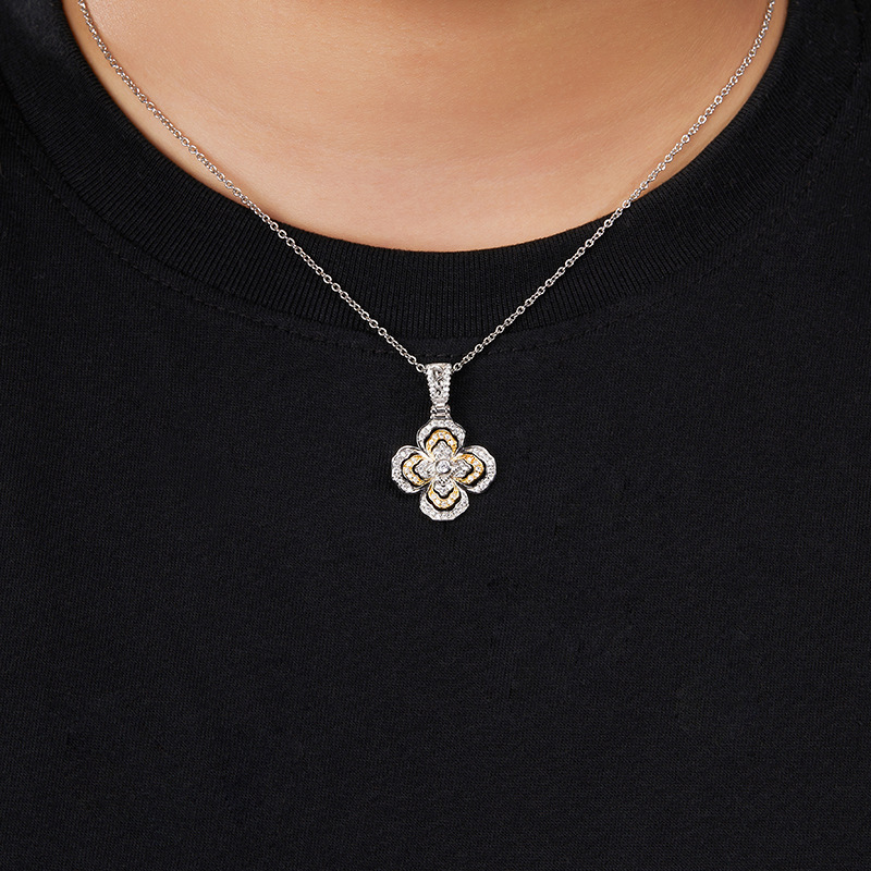 S Silver Inlaid Moissanite Four-Leaf Clover Color-Gradient Women's Pendant Necklace Full Diamond Flower Jewelry Autumn_voghion.com