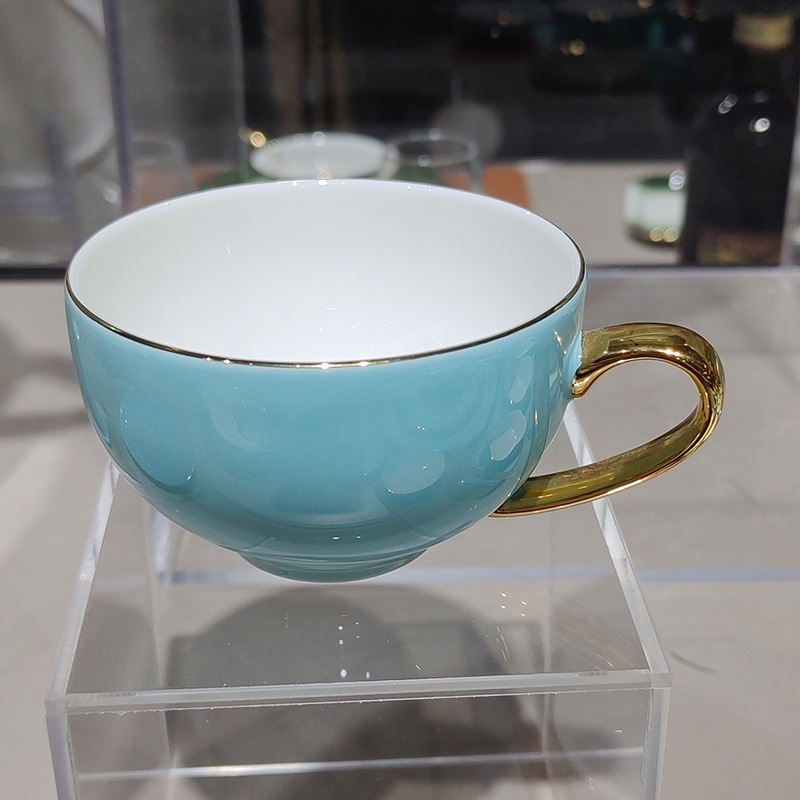 ホテルクラブ用骨磁食器金縁釉中彩トレイ羽根椀骨皿箸カップスプーンテーブルセット|undefined
