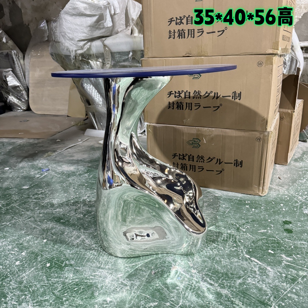 올리브 그린