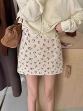 复古灯芯绒碎花2025半身裙女高腰显瘦百搭聚会穿搭小个子a字短裙