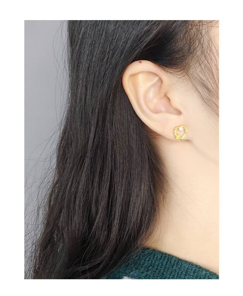 Plating Design 1 Pair 925 Sterling Silver Heart Shape Flower Ear Studs