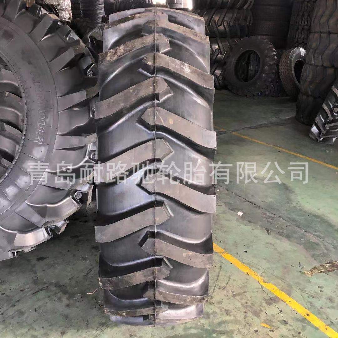 大型拖拉机轮胎18.4-30/34/38/42 R-1人字花纹 配内胎