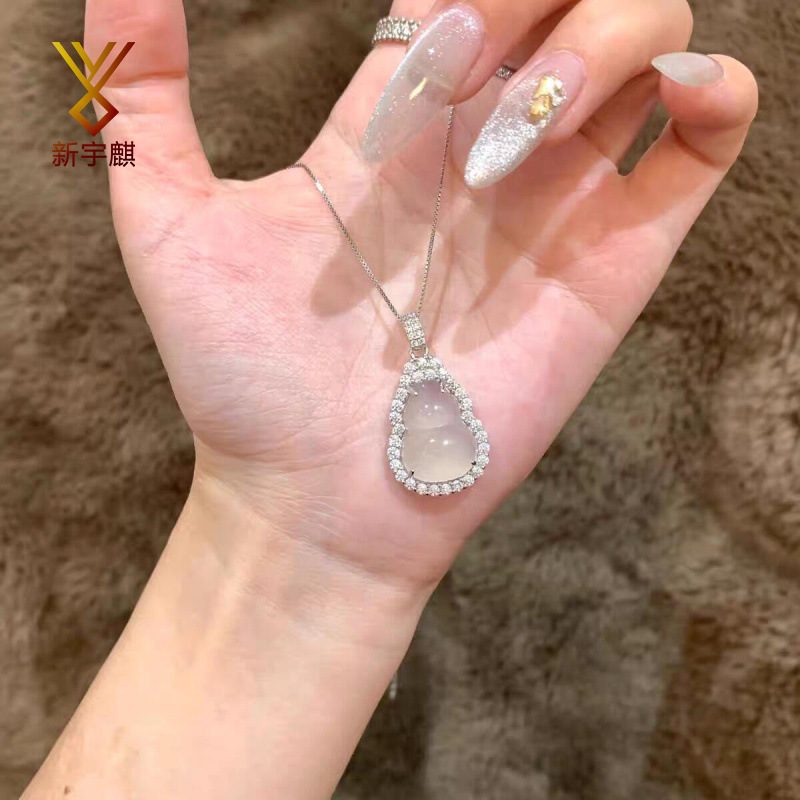 白月光葫芦项链女新中式国潮风设计感镶嵌满锆吊坠锁骨链生日礼物