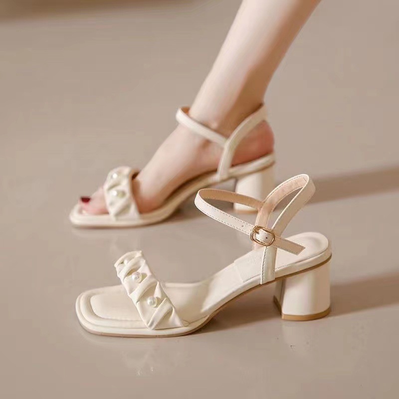 Sandalias de Punta abierta de cuero suave para mujer 2023 nuevo estilo francés estilo de hadas nicho romano tacón grueso Correa sandalias de mujer de moda