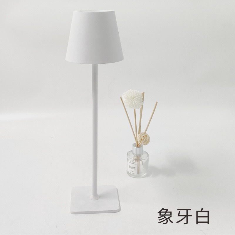 lámpara de escritorio de carga LED Touch Bar Comedor lámpara de aluminio Amazon Night Light Night Headboard Dimmable