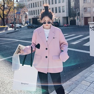 ����2025���b��ɫ���r�l�yС���b������|Ů�񷶶��������@��a��